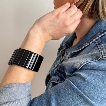 Zwarte stretch armband rechthoeken