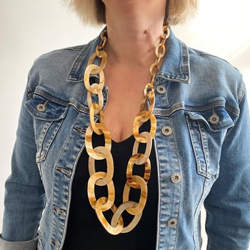 Beige mesh lange ketting