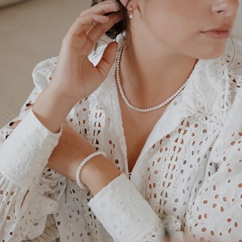 Collier, bracelet et boucles d'oreilles Serena en Pierres de Lune