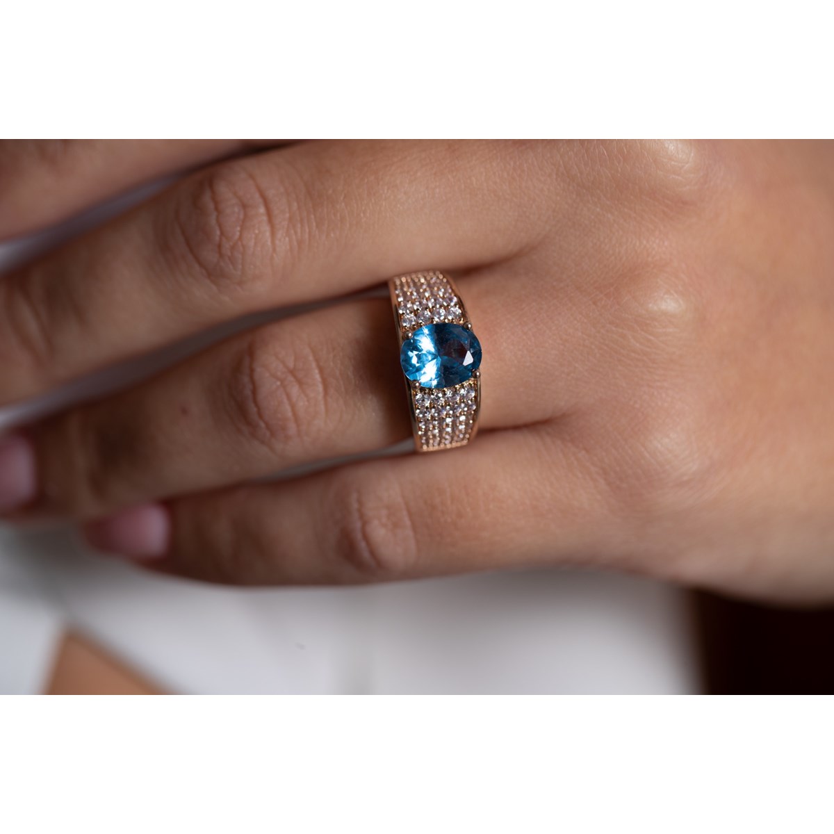 Bague ELISABETH en Plaqué Or avec oxyde de zirconium bleu topaze - vue 3