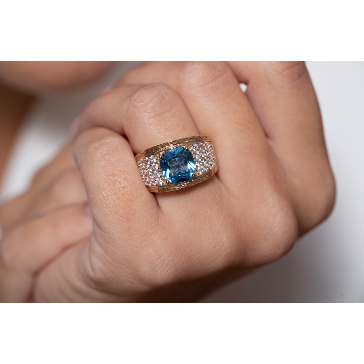 Bague MARGARET en Plaqué Or avec oxyde de zirconium bleu topaze - vue 2