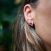 Puces pierres et dessous d'oreille 3 perles en Argent et Grenat, Chloé - vue V4