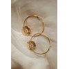 boucles d'oreilles créoles fleurs doré à l'or fin - MAÏA - vue V3