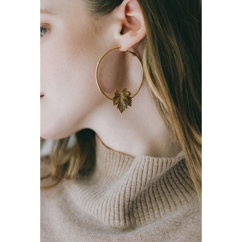 boucles d'oreilles créoles feuilles doré à l'or fin - HÉRA - vue 2