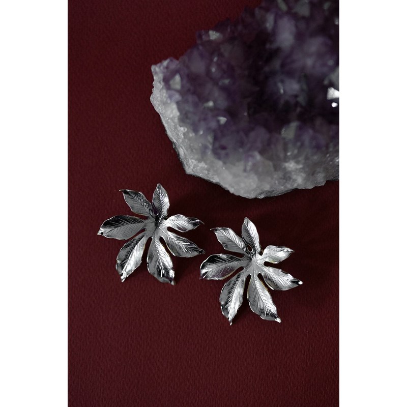 maxi boucles d'oreilles puces fleurs plaqué argent - CHLORIS - vue 2