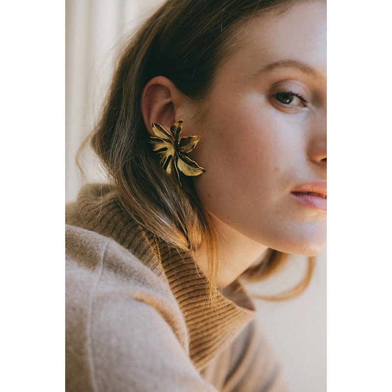 maxi boucles d'oreilles puces fleurs plaqué argent - CHLORIS - vue 5