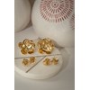boucles d'oreilles puces fleurs doré à l'or fin - AGLAÉ - vue V5