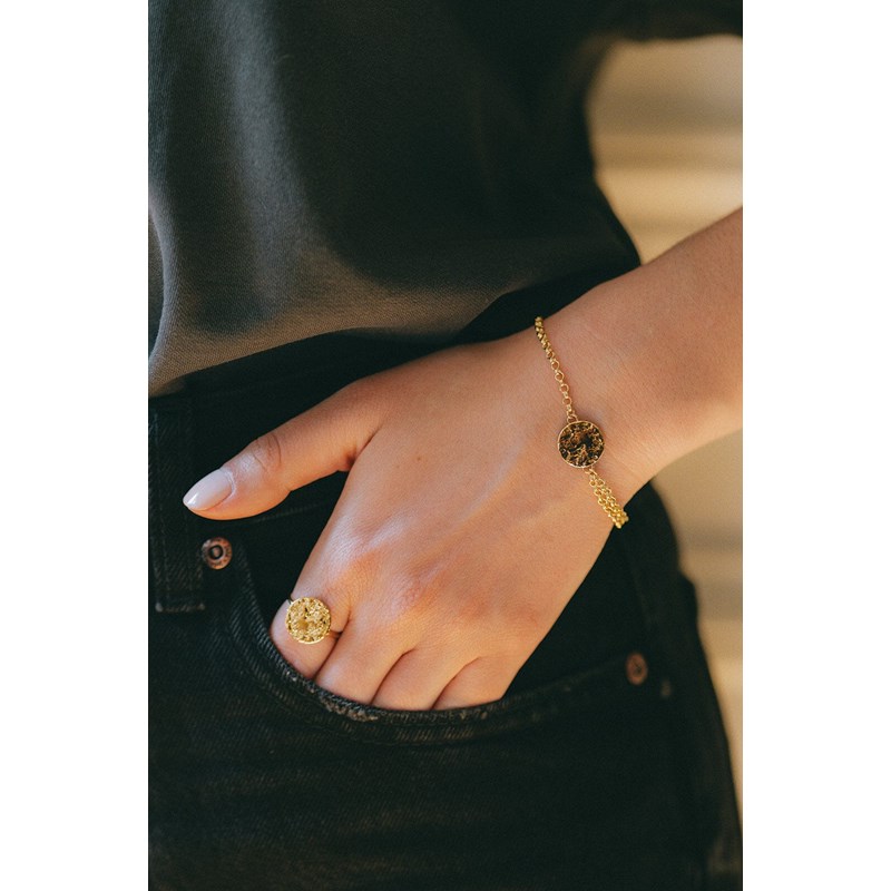 bague rond martelé doré à l'or fin - HESTIA - vue 5
