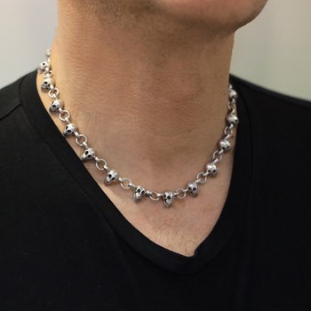 Collier Chaîne En Têtes De Morts