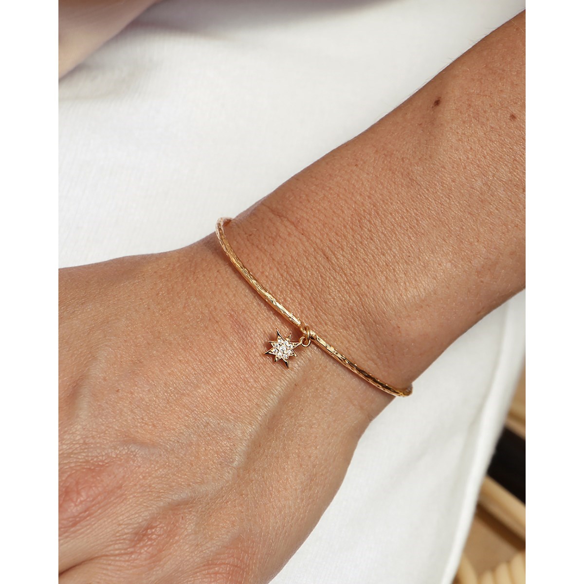 Jonc charm oeil doré à l'or fin 24k LILY - vue 4