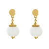 Boucles d'Oreilles Clous Métal Doré et Grosses Perles en Céramique - vue V2