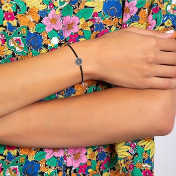 SC Crystal zwarte elastische armband versierd met een fonkelende Crystal