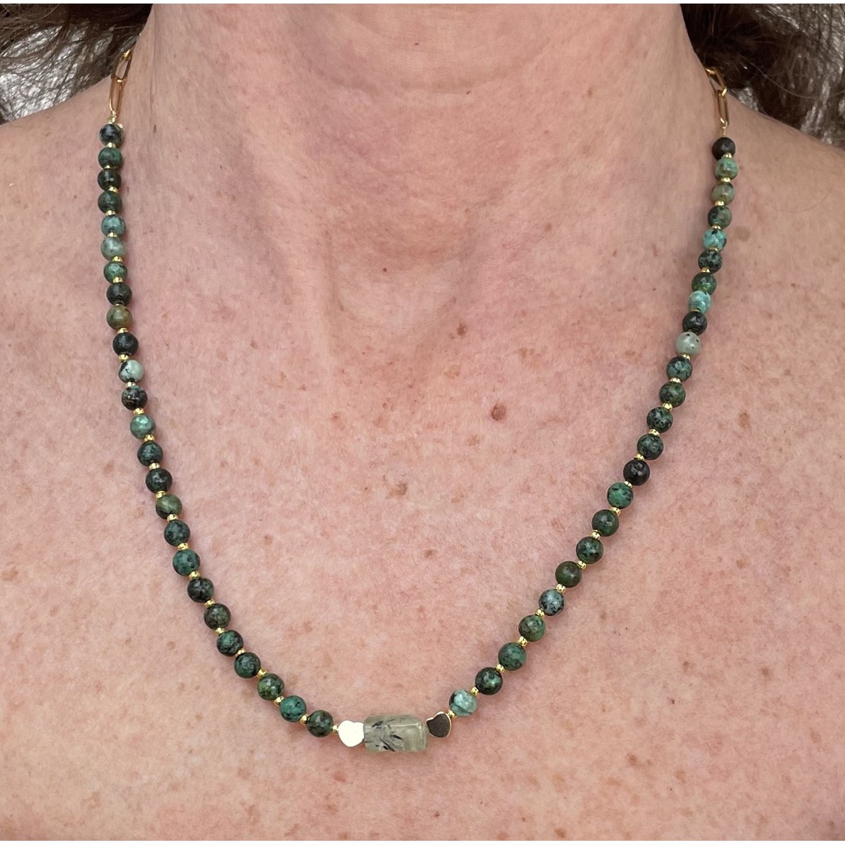 Collier perles de turquoises africaines