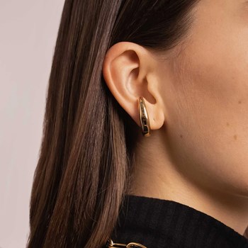 Gold-plated steel earrings with smooth moon-shaped lobe cuff effect