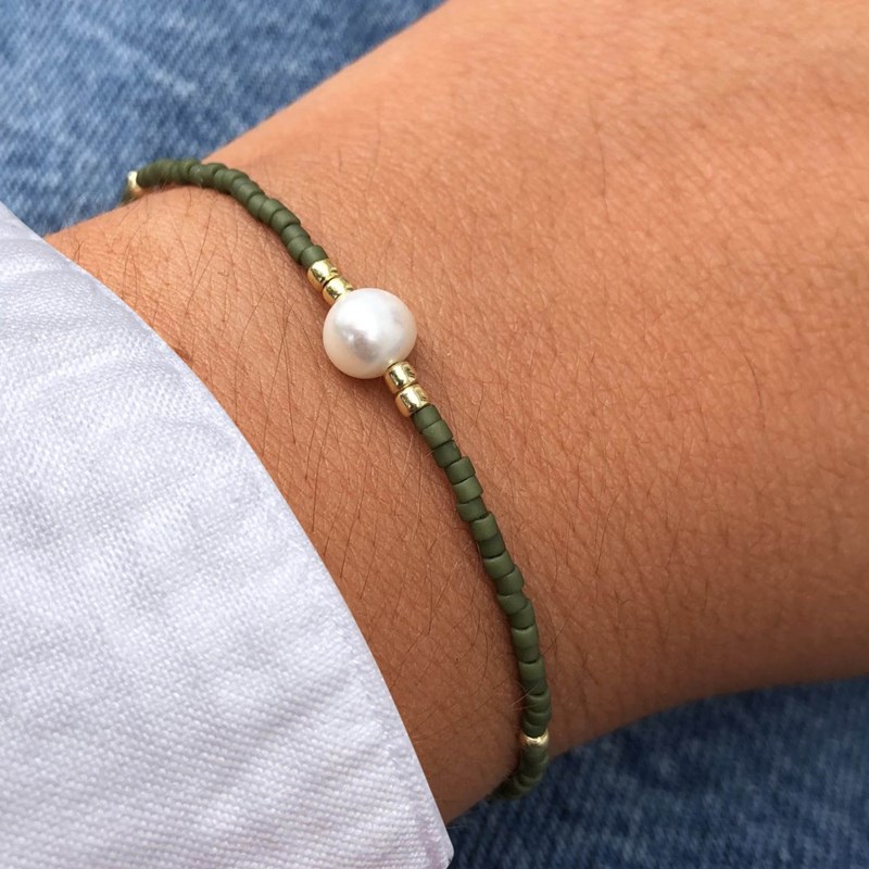 Bracelet Lien Perle d'Eau Douce Blanche et Petites Perles Mates - Vert kaki - vue 3