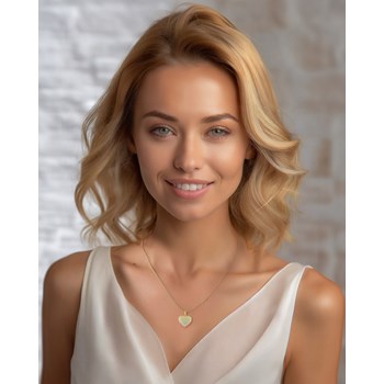 Collier Pendentif Coeur Or Jaune 750 et Diamants Chaine Or incluse 1.862grs