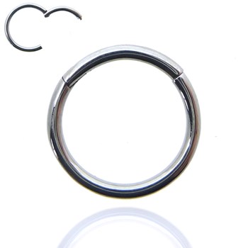 Piercing clicker in steel with manual opening