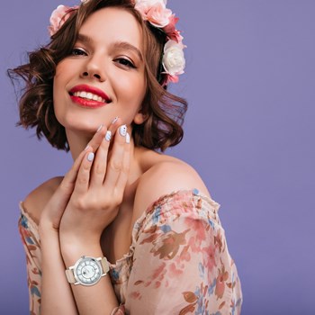 Elegant Emilia-horloge versierd met fonkelend SC-kristal