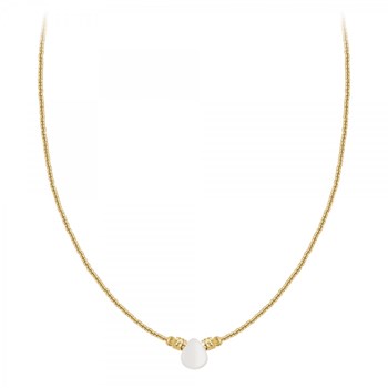 SC Bohème necklace adorned with a white moonstone
