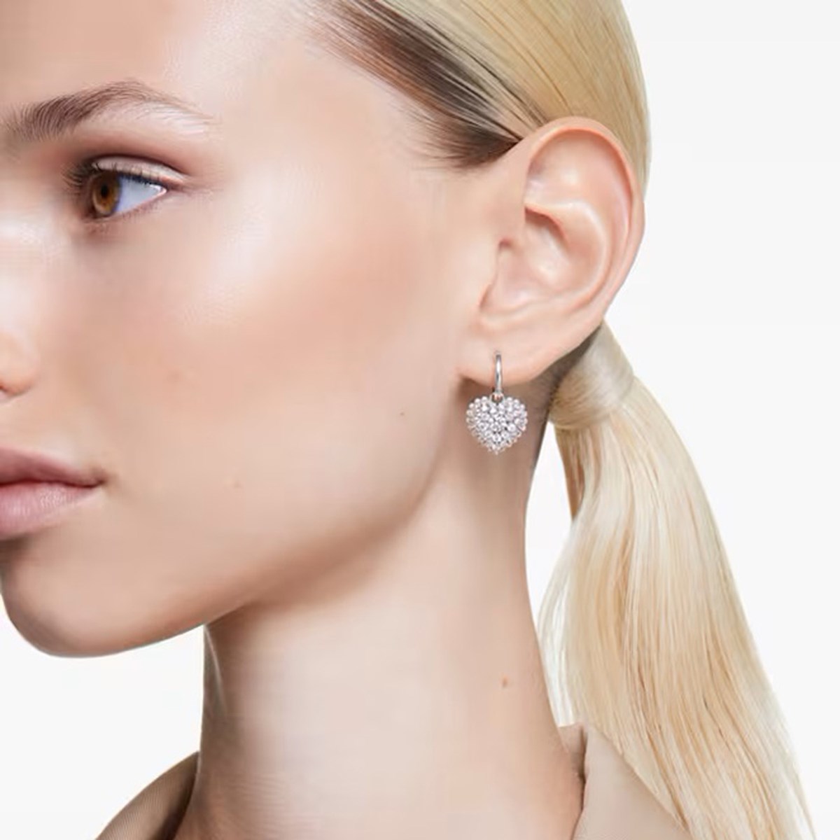 Boucles d'oreilles pendantes Swarovski Hyperbola_x000D_
coeur - vue 2