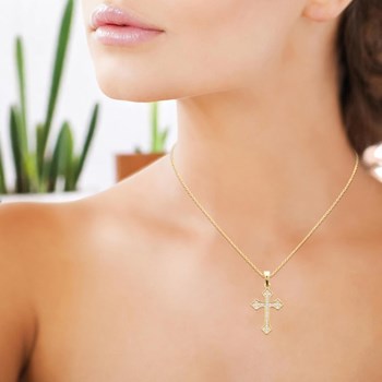 Collier croix tréflée oxydes de zirconium Plaqué OR 750 3 microns