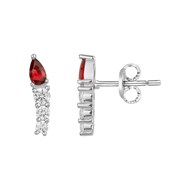 Boucles d'oreilles clous en Argent avec oxyde de zirconium rouge rubis