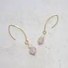 Boucles d'Oreilles Pendantes en Argent 925 Doré et Quartz Rose - vue V3