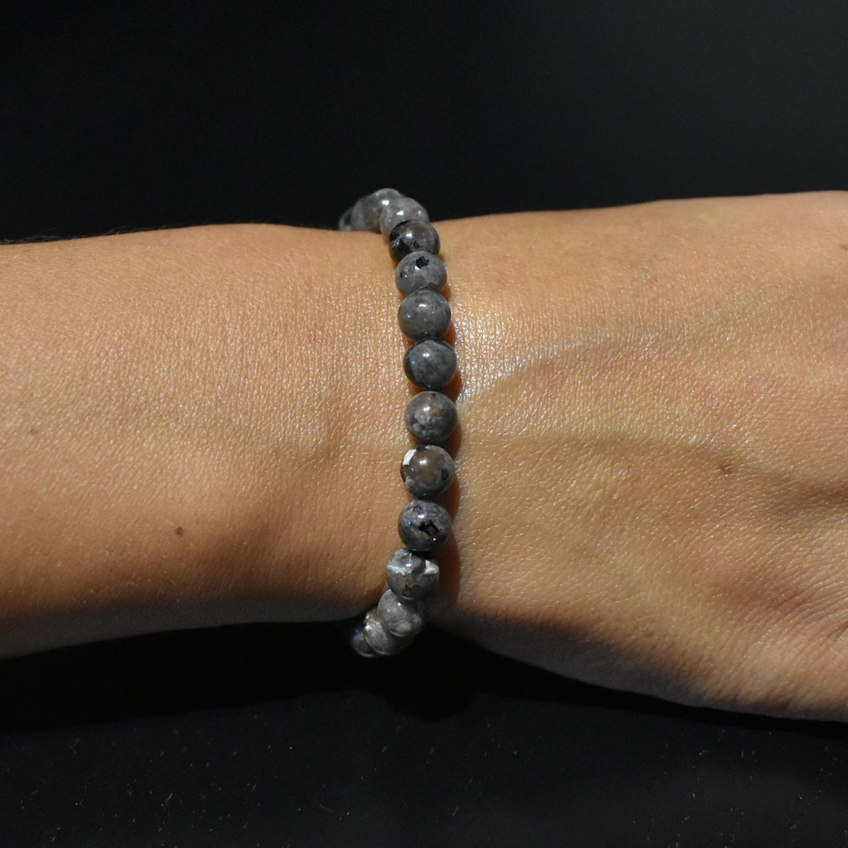 Bracelet en Yooperlite Énergie et Transformation - vue 2