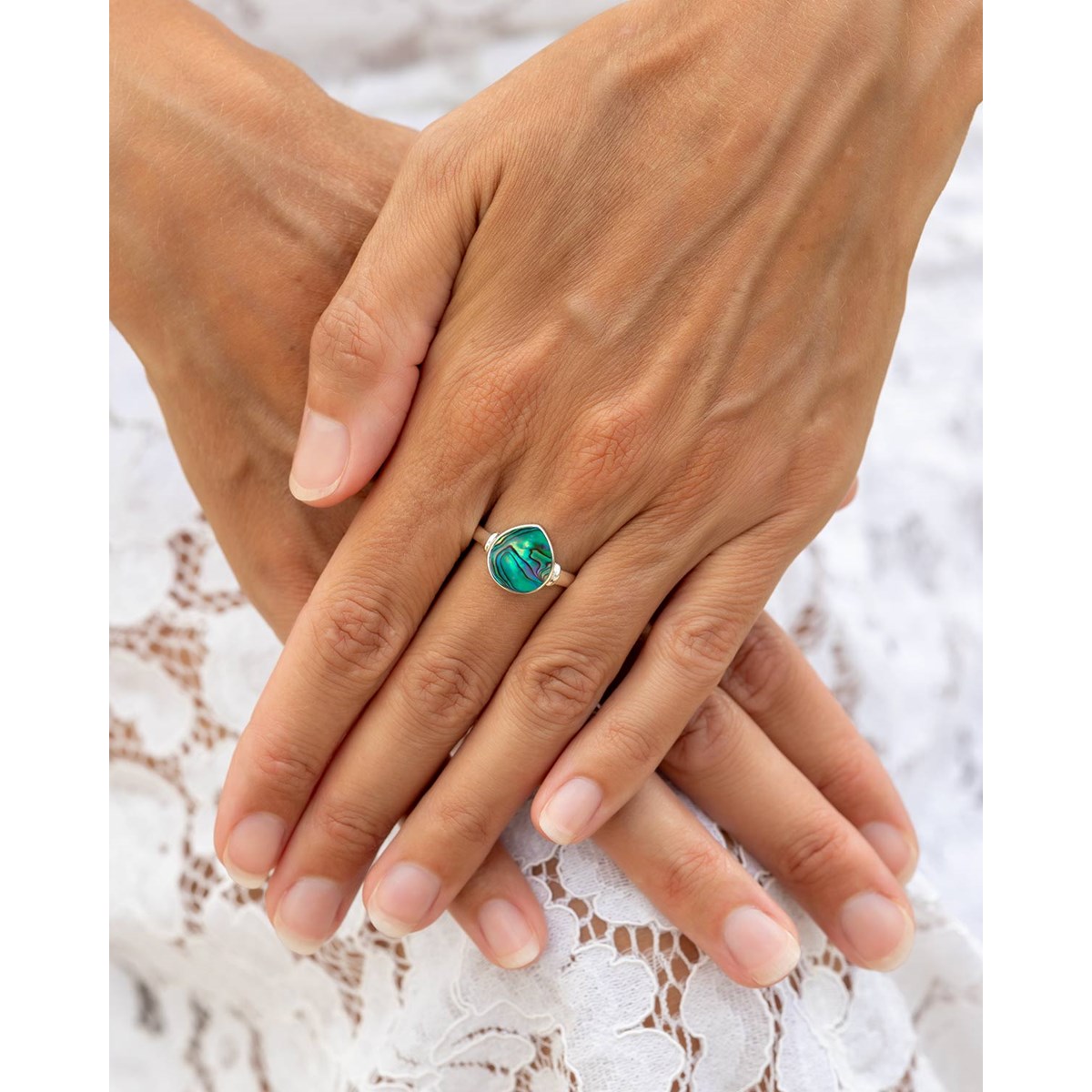 Bague Selena Argent 925 et Nacre Abalone | Bijou Artisanal Forme Goutte | ADEN - vue 4