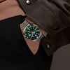 Montre Seiko 5 Sports GMT automatique cadran vert - vue V2