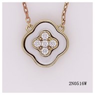 Collier en Plaqué Or avec oxyde de zirconium blanc