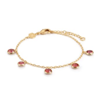 Gemia bracelet in garnet stones