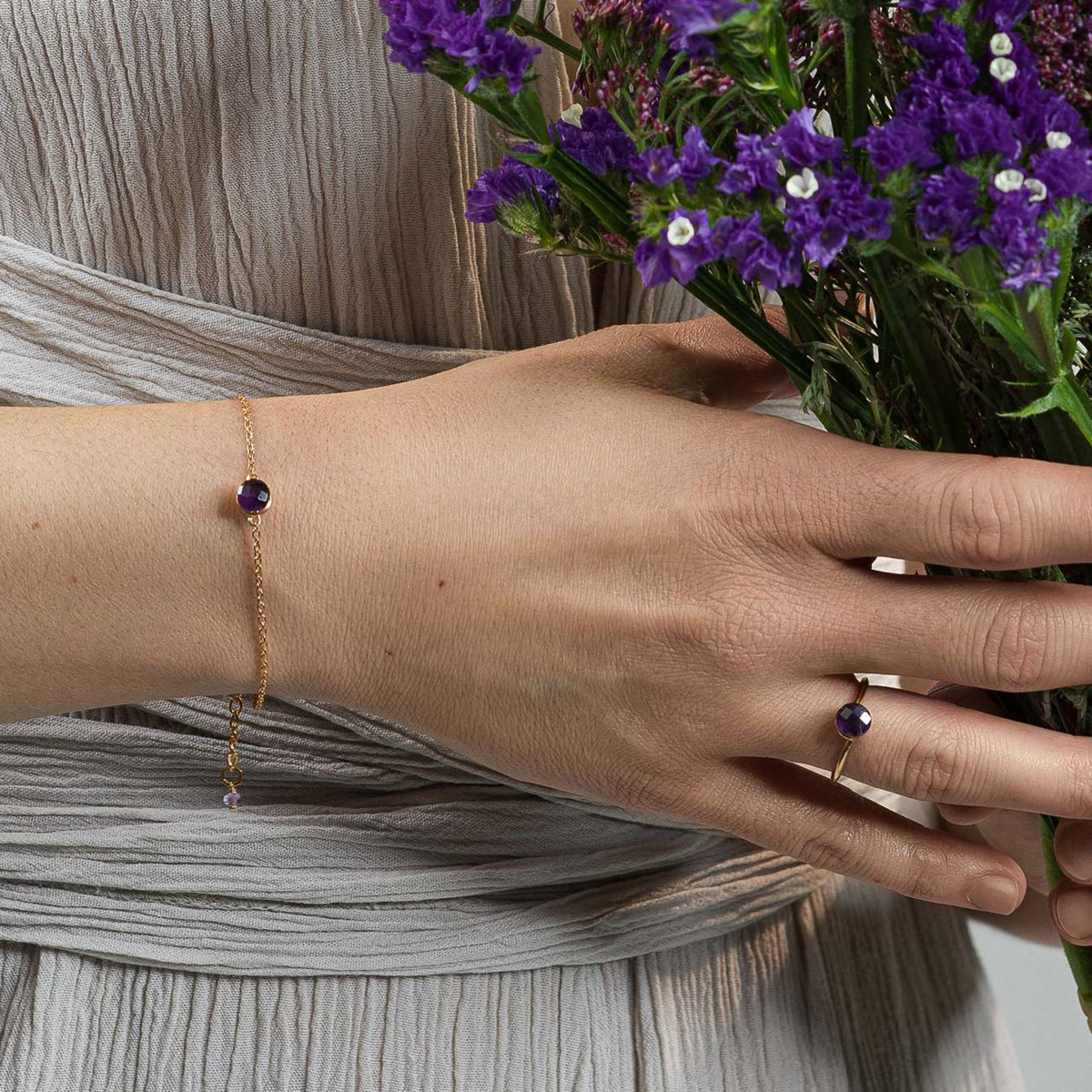 Bague Aurora en pierre Améthyste - vue 3