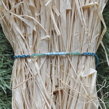 Bracelet Flat Braided Link 9 Carat Gold Beads Faceted Turquoise and Aventurine Beads