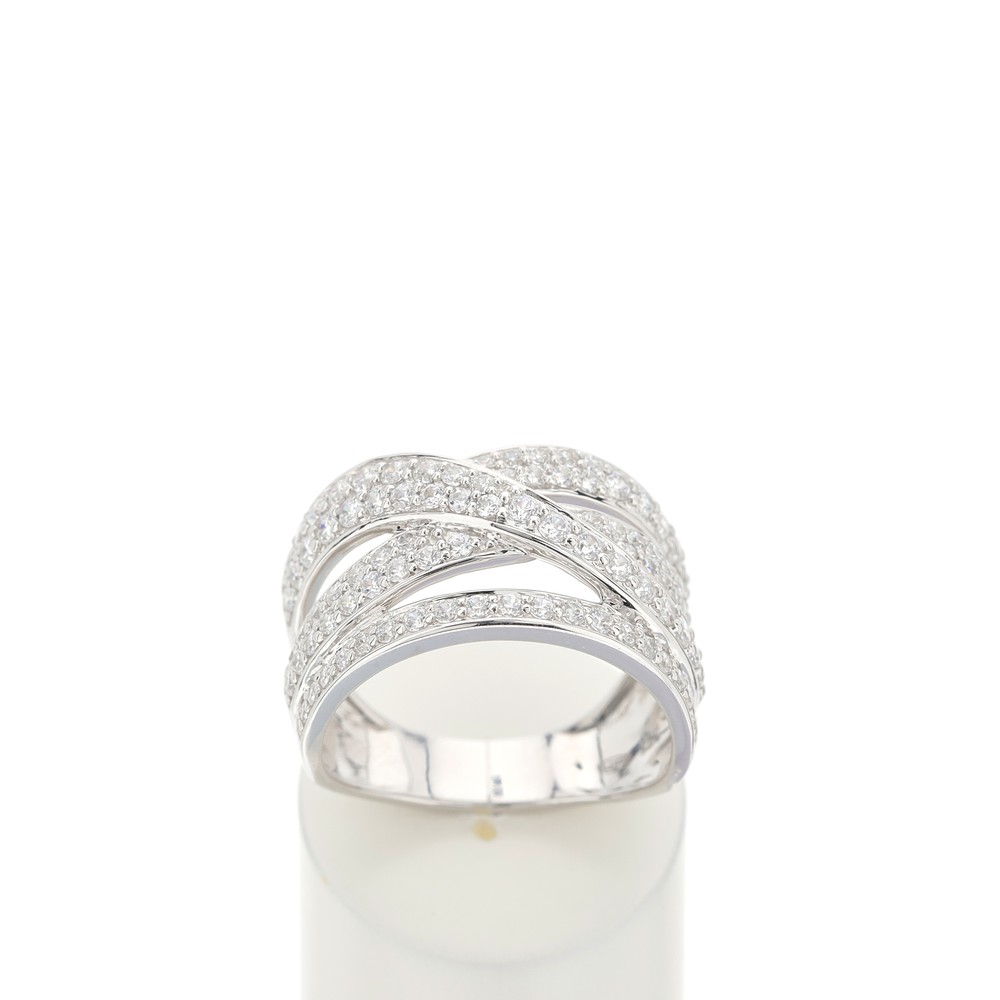 Bague or 750 blanc anneaux entrelacés diamants synthétiques 1,25 carat - vue 360