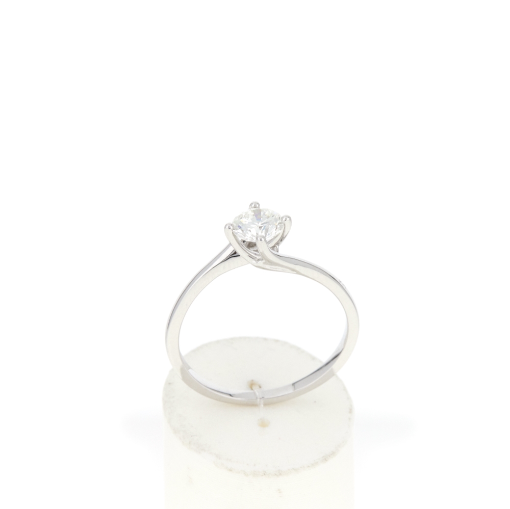 Solitaire or 750 blanc diamant synthétique 0,5 carat - vue 360