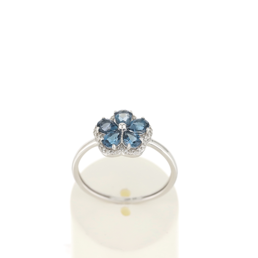 Bague or blanc 375 topazes London Blue diamants - vue 360